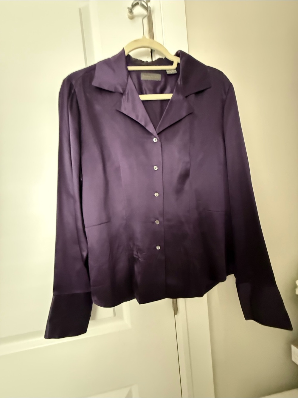 Banana Republic Satin Button-Down Long-Sleeve Shirt - Purple size large